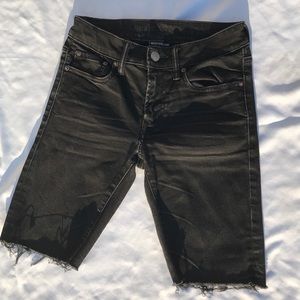 AMERICAN EAGLE NE(X)T LEVEL FLEX JEAN SHORTS